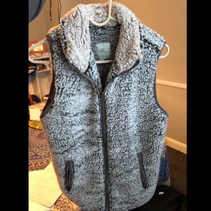Thread & Supply Arctic Fleece (Fuzzy) Vest